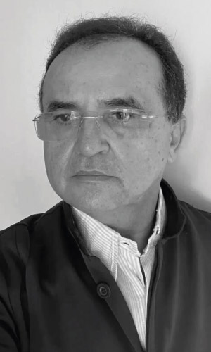 Dr. Lino Costa